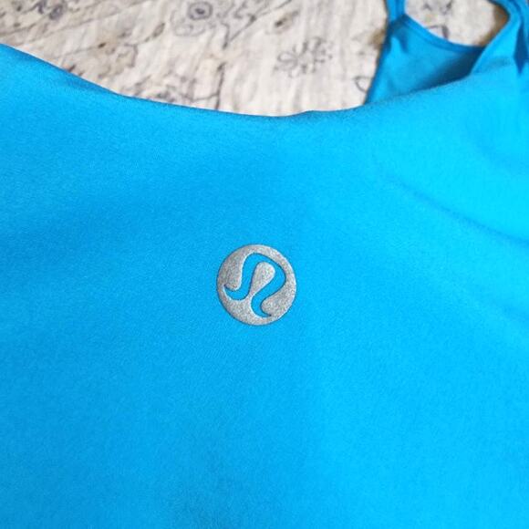Lululemon Real Quick Singlet Kayak Blue Swift Ultra Light Tank Top - Picture 7 of 8